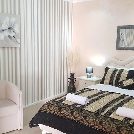 Wellness Mantra Apartment *